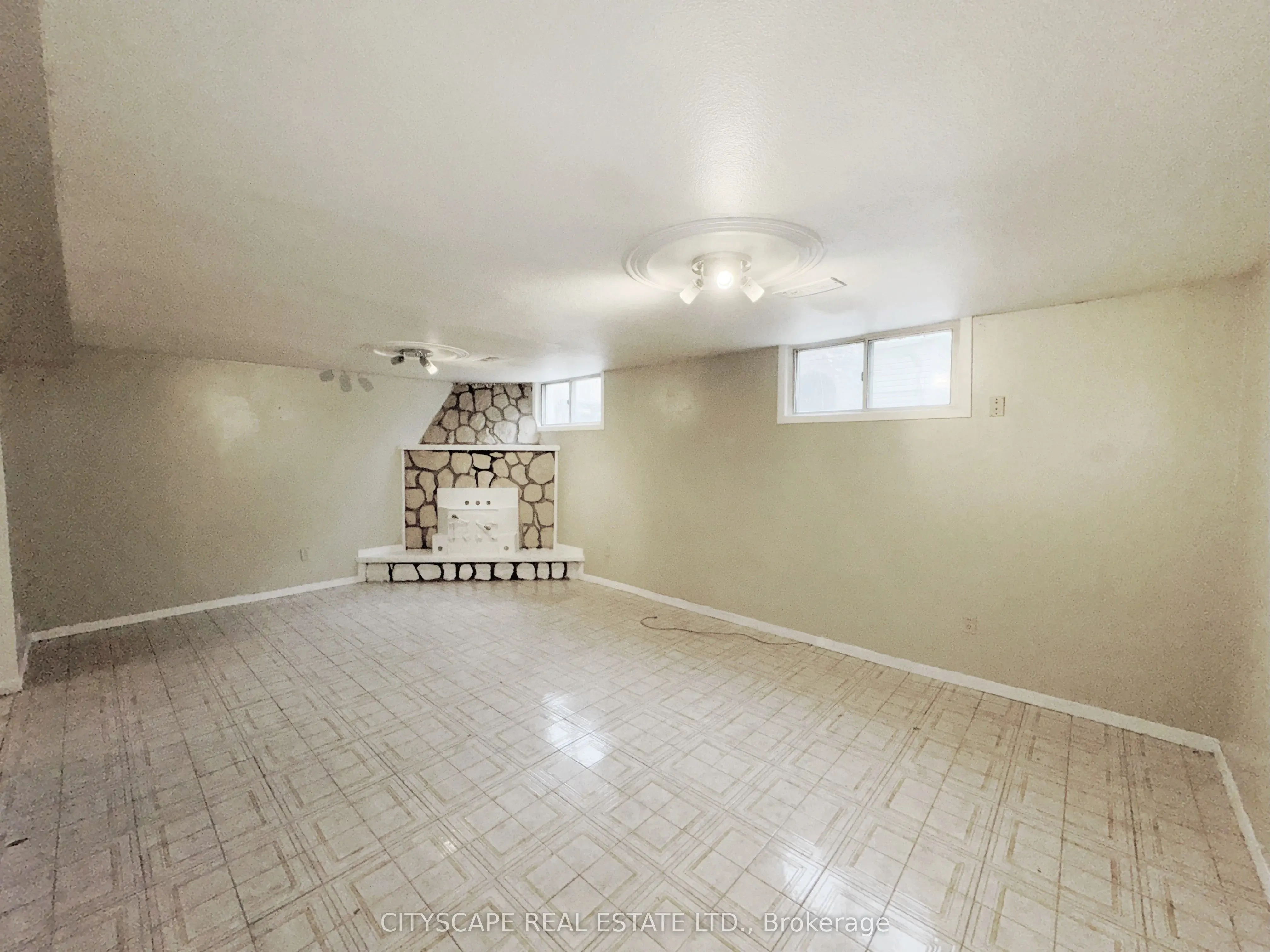 3708 Woodruff Crescent