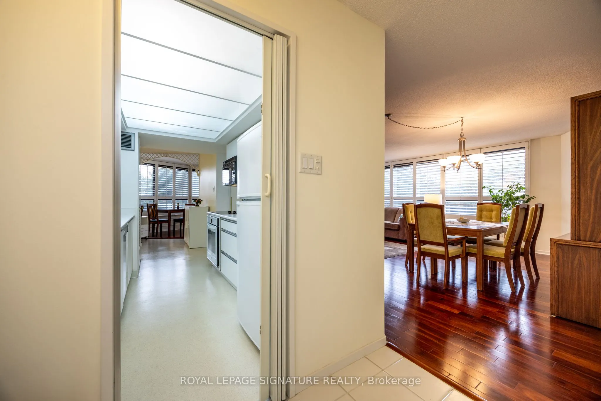 1300 Bloor Street, #306