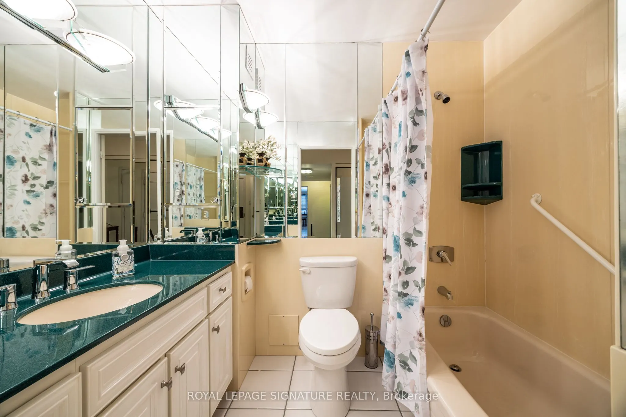 1300 Bloor Street, #306