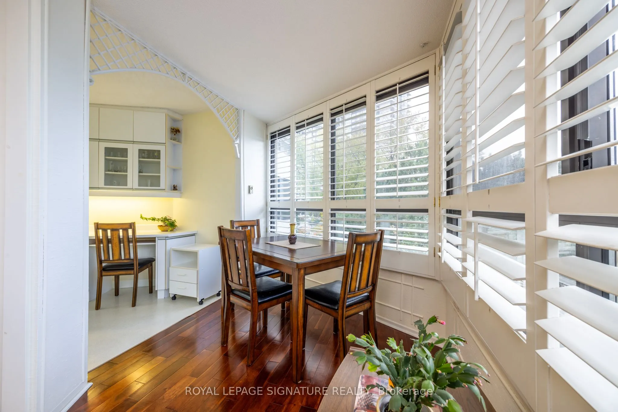 1300 Bloor Street, #306