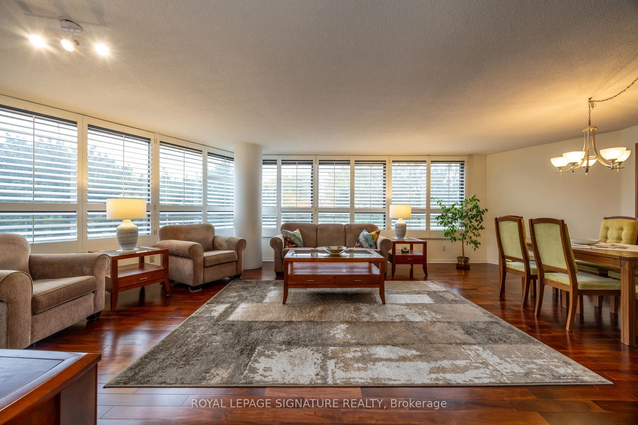 1300 Bloor Street, #306