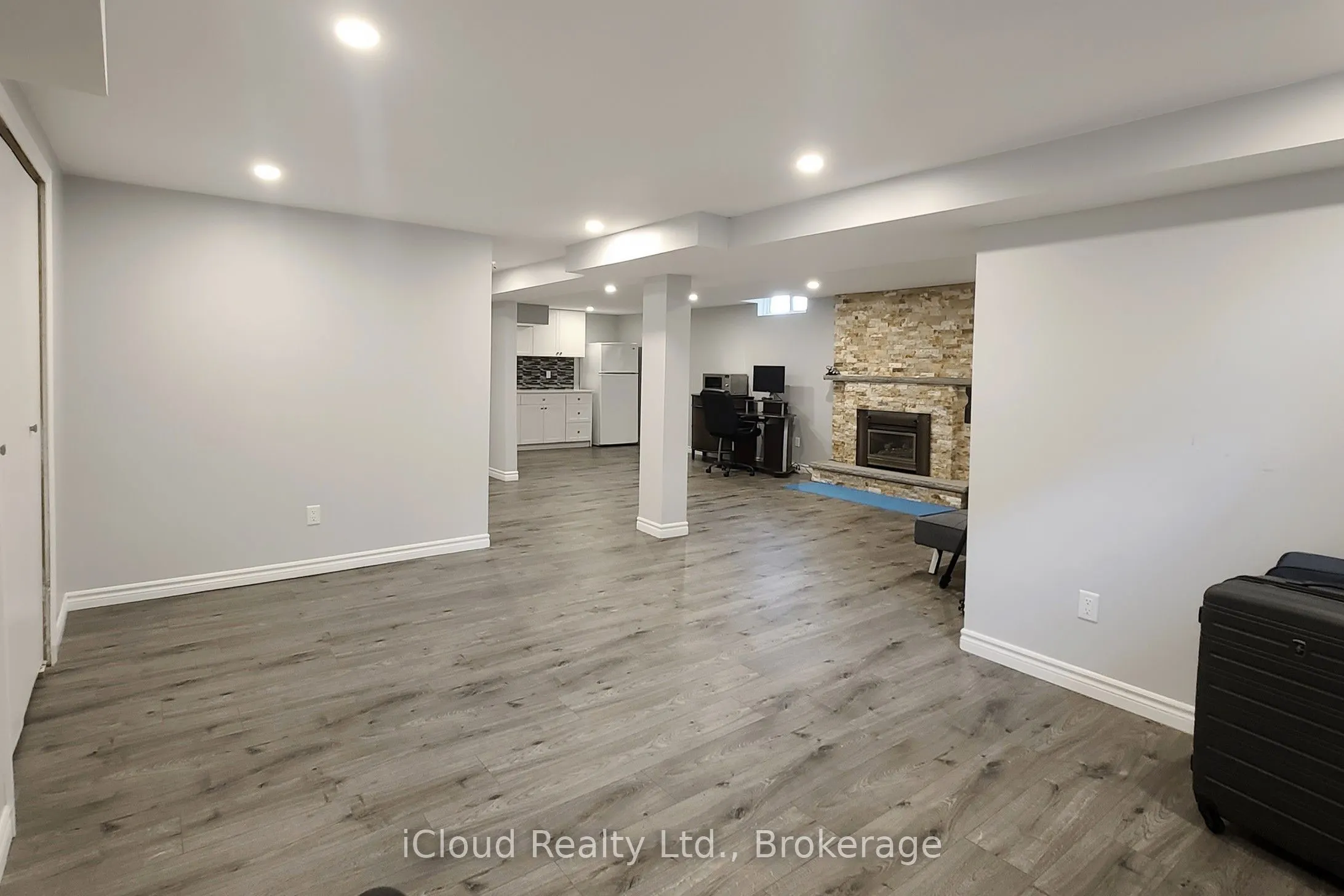 2088 Madden Boulevard