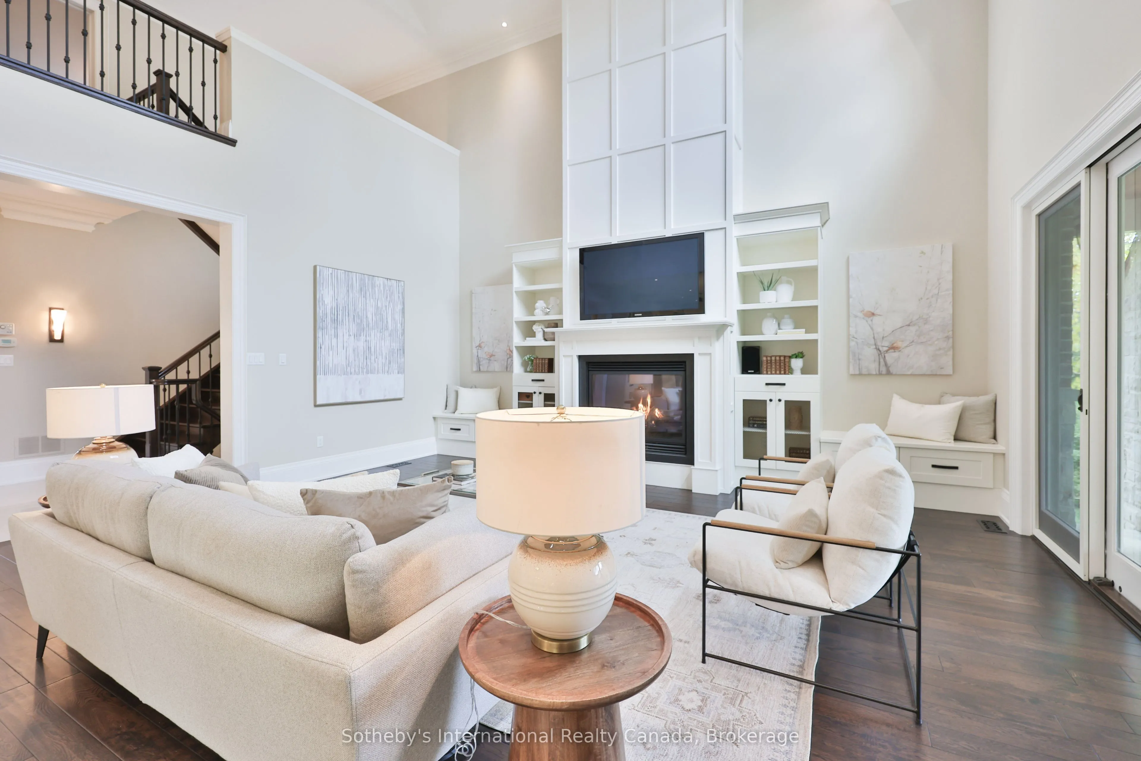 1356 Thornhill Drive