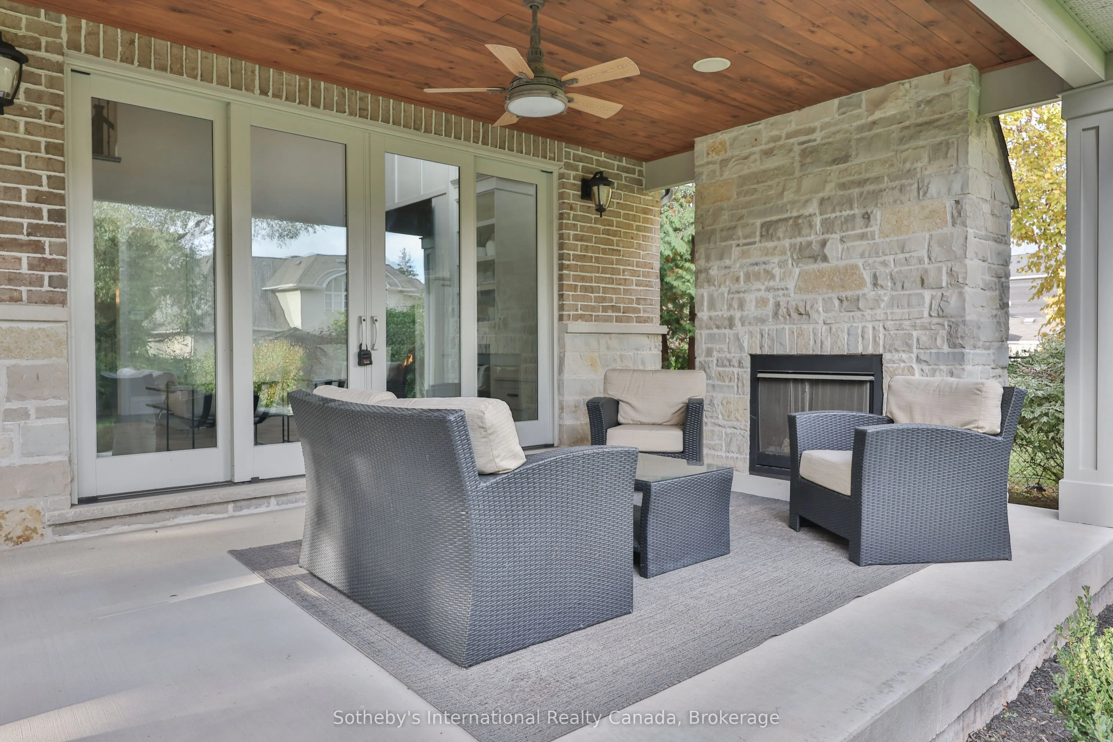 1356 Thornhill Drive