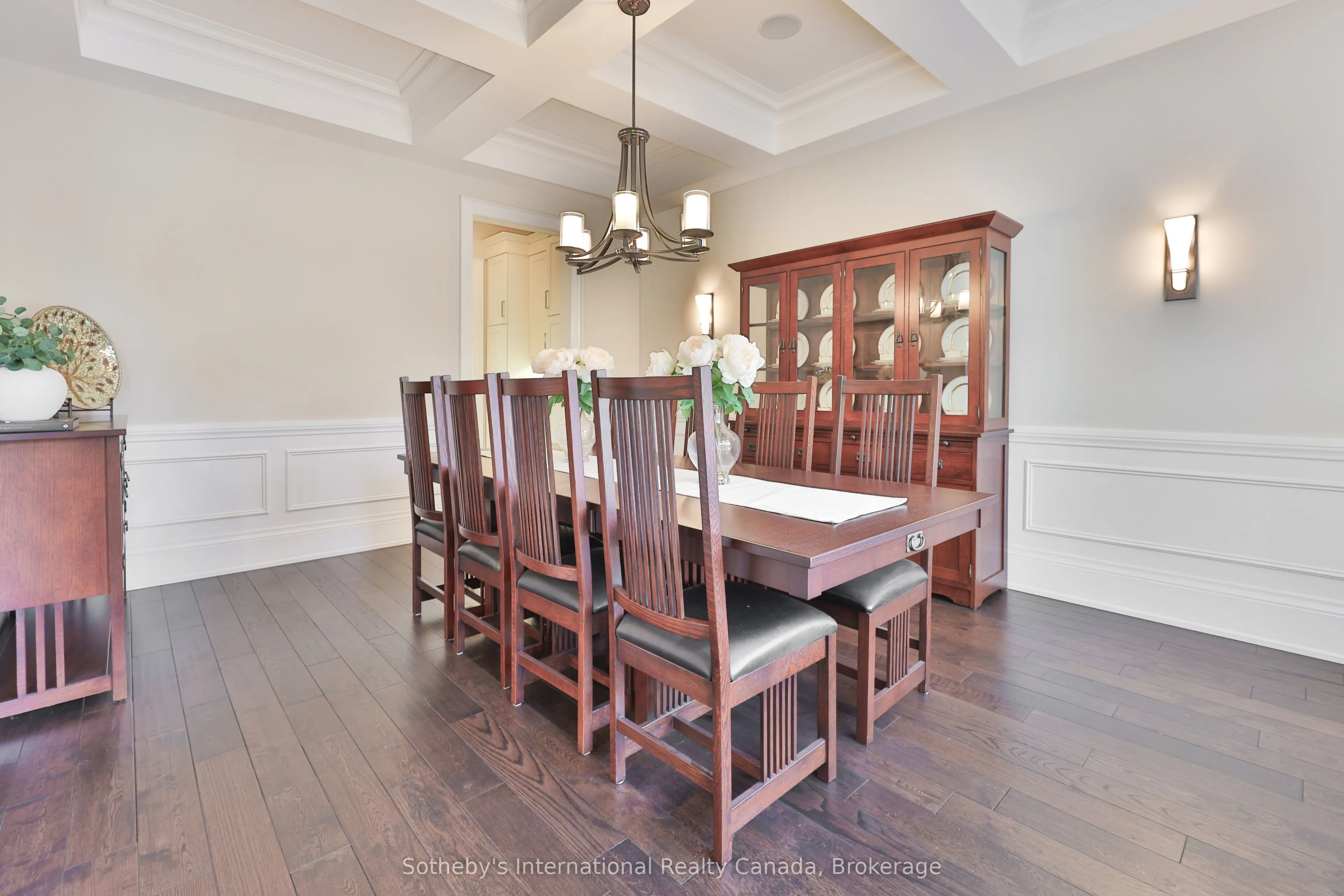 1356 Thornhill Drive