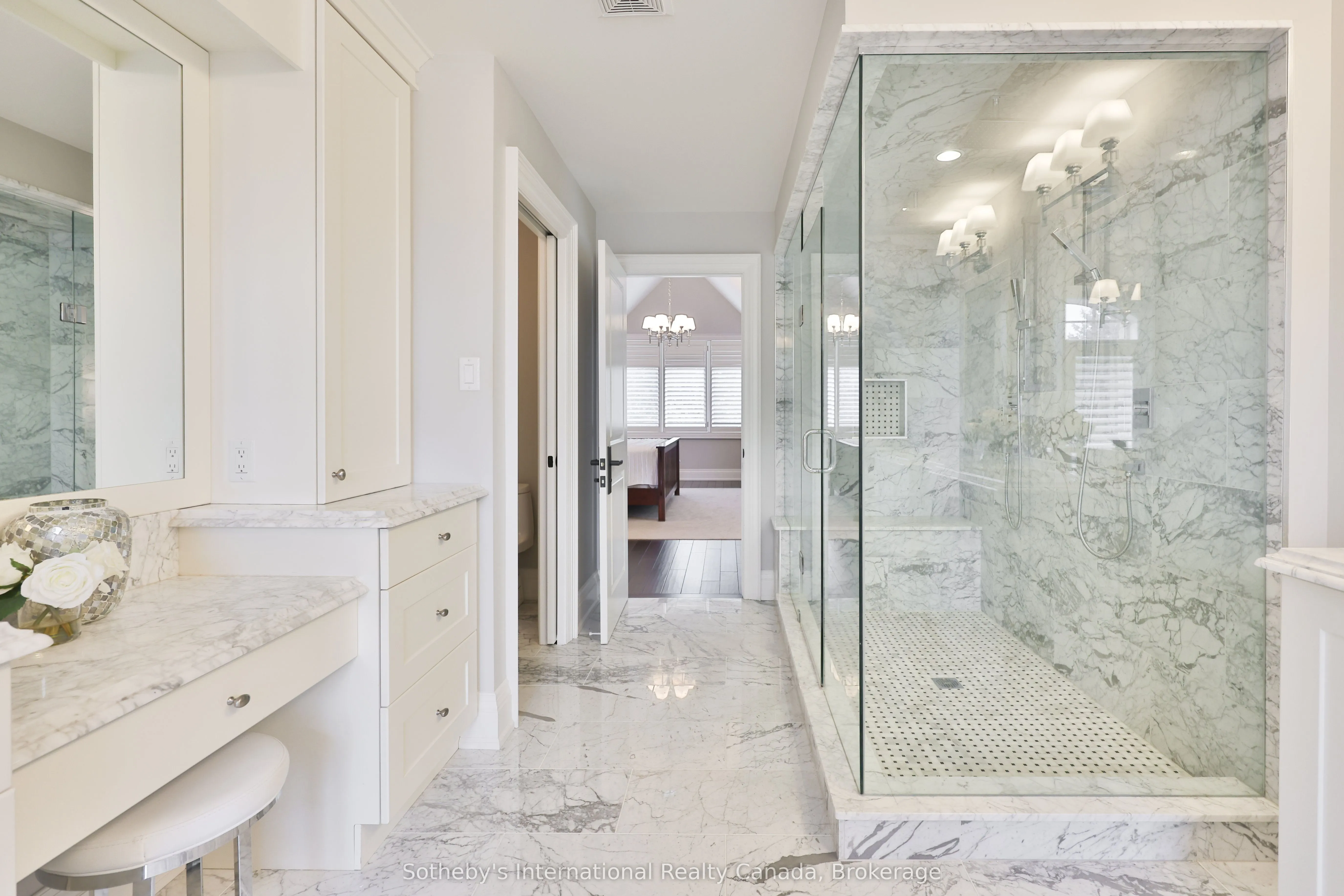 1356 Thornhill Drive