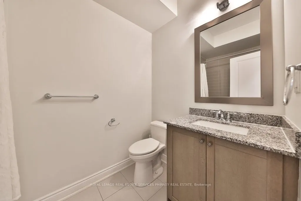 2160 Trafalgar Road, #7