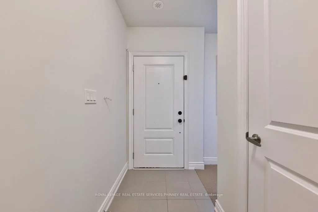 2160 Trafalgar Road, #7