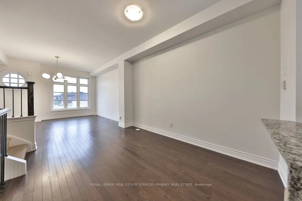 2160 Trafalgar Road, #7