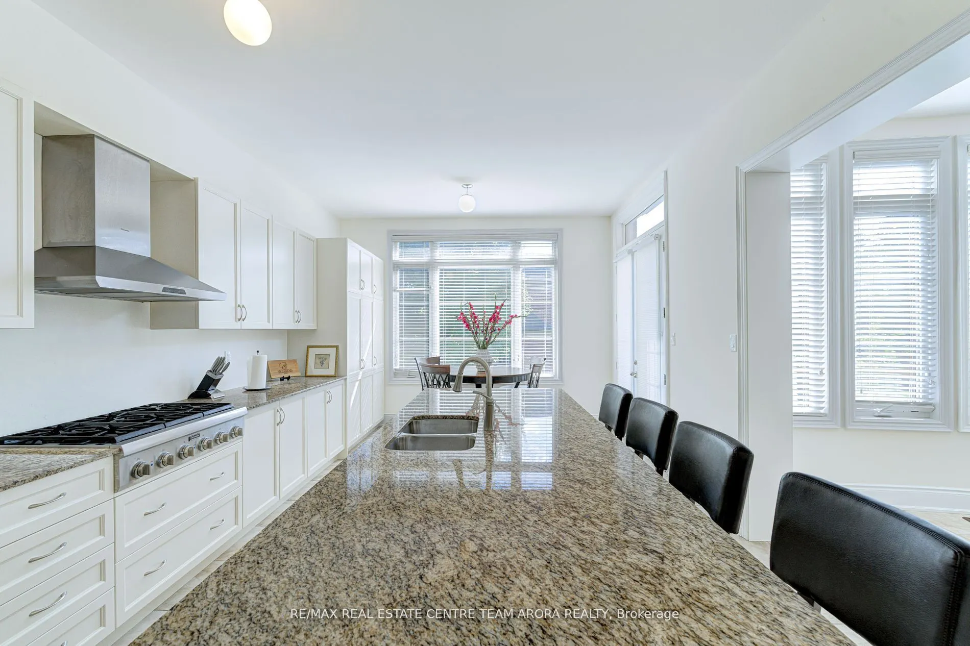 20 Hickory Ridge Court