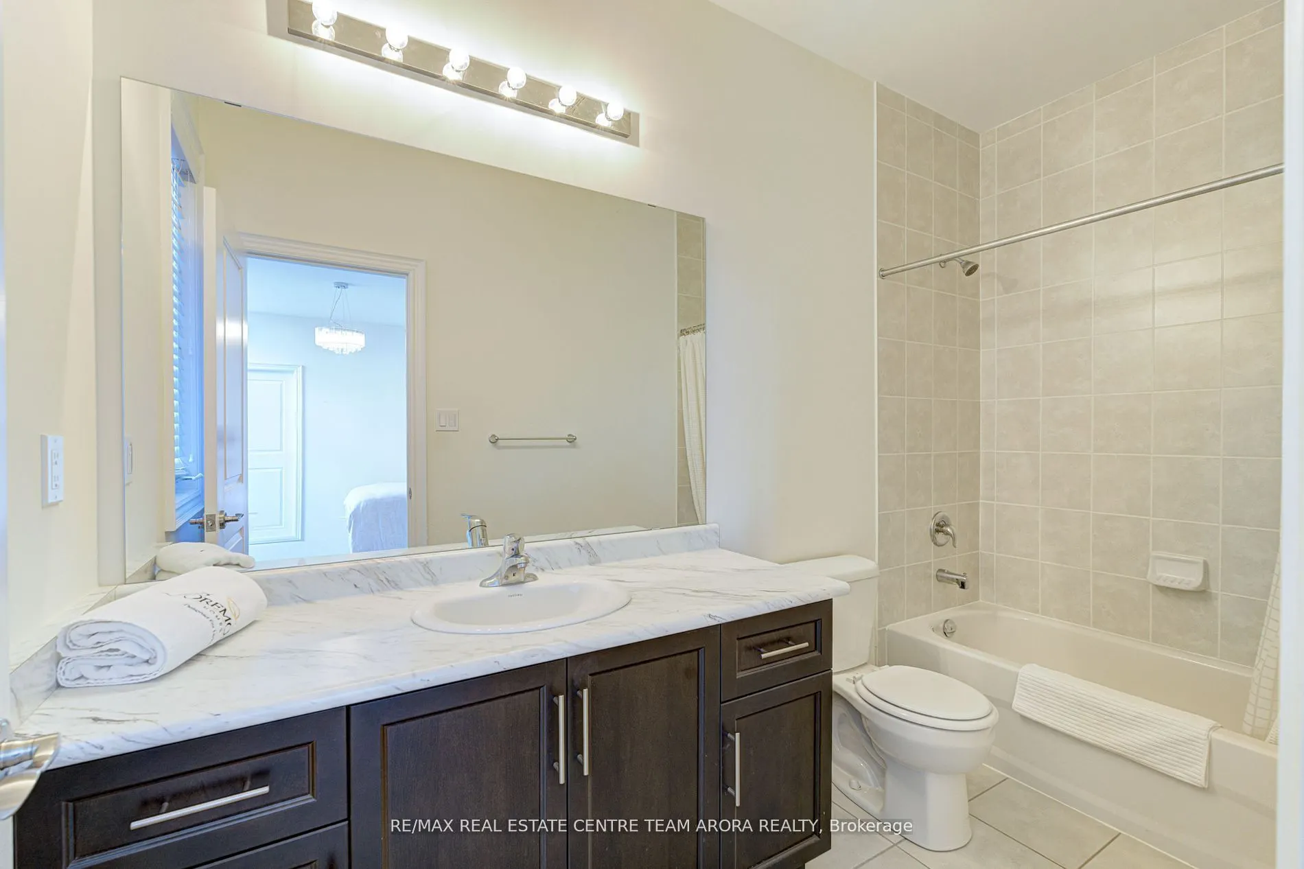 20 Hickory Ridge Court