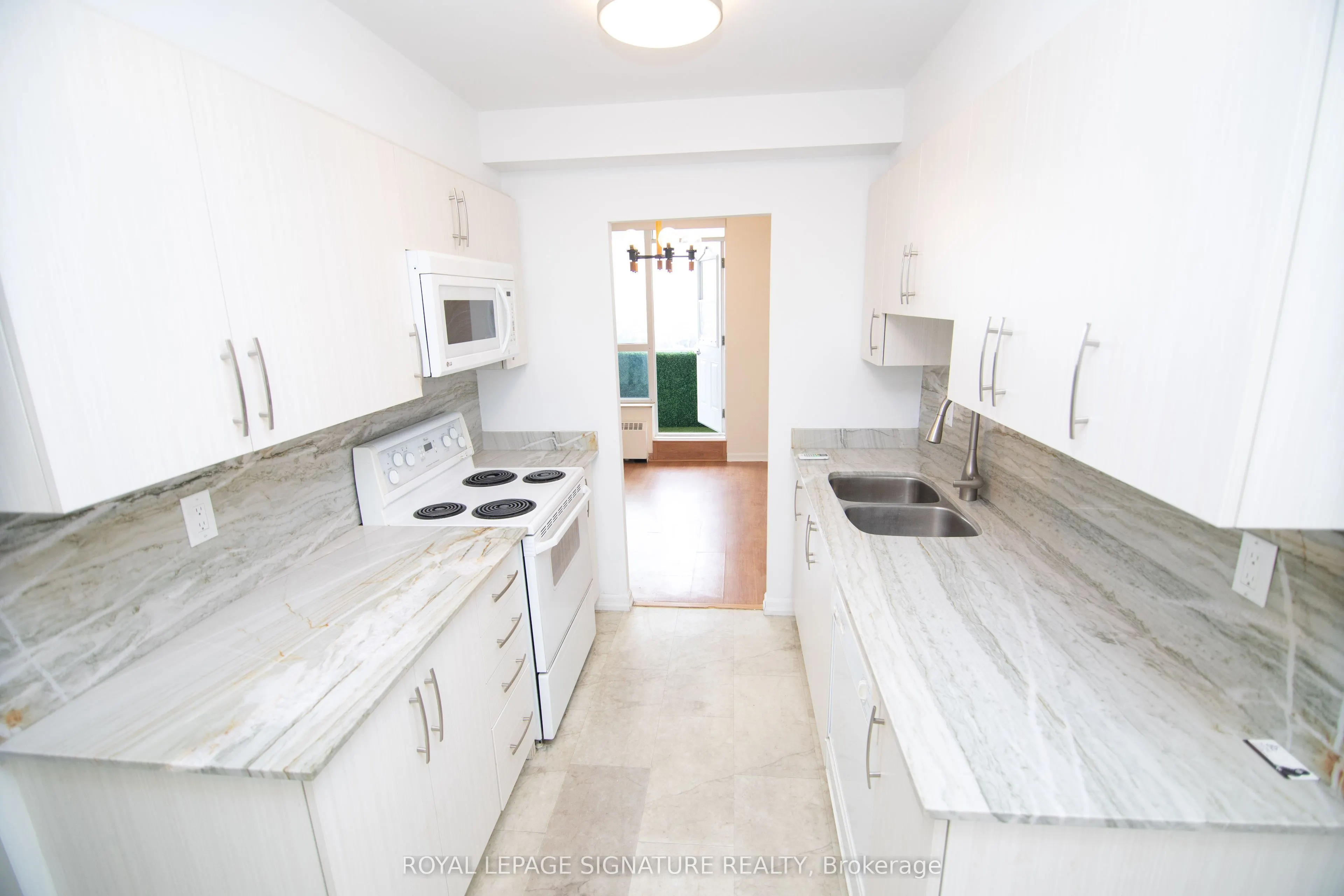 45 Southport Street, #1611