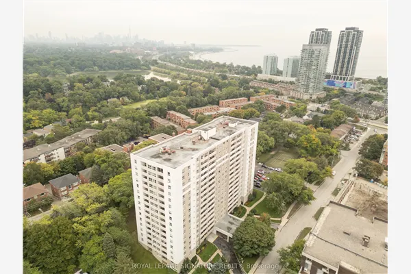 45 Southport Street, #1611