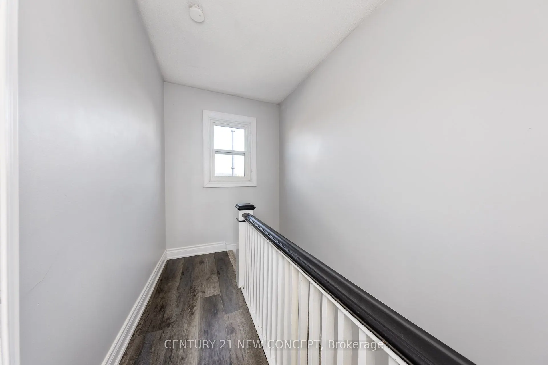 1113 Dufferin Street