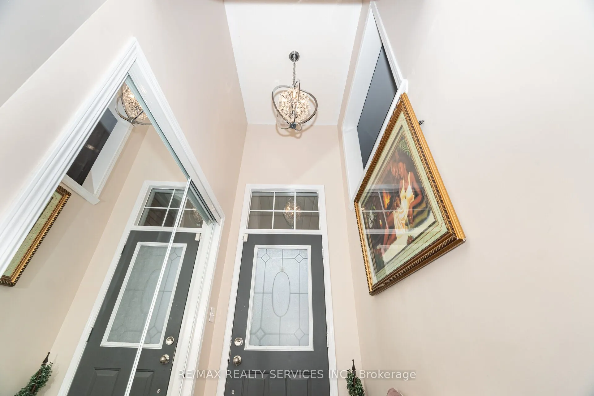 271 Richvale Drive S, #38