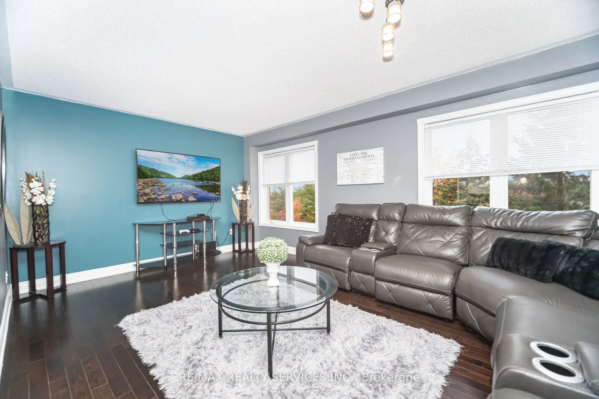 271 Richvale Drive S, #38