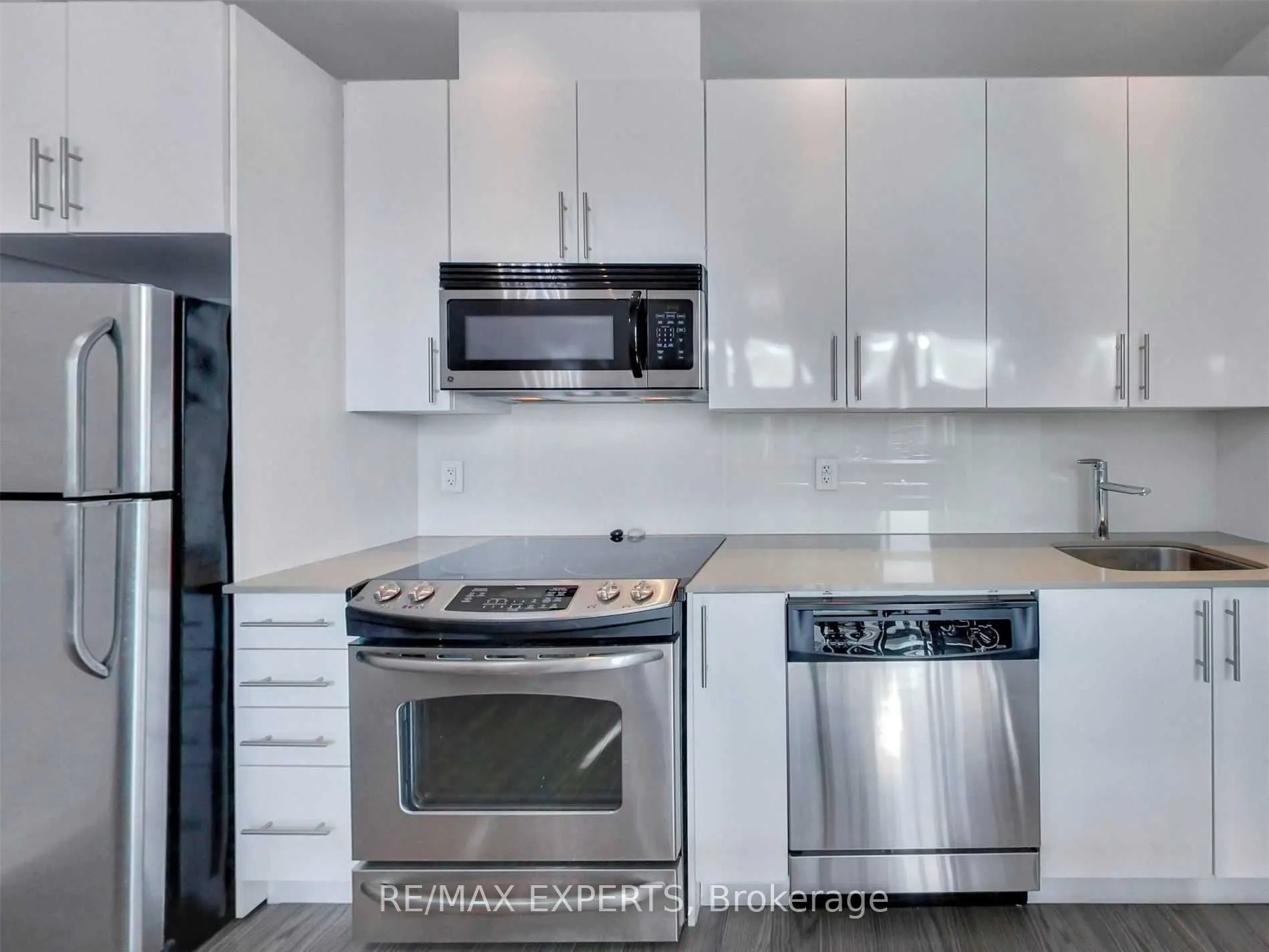 165 Legion Road, #T1