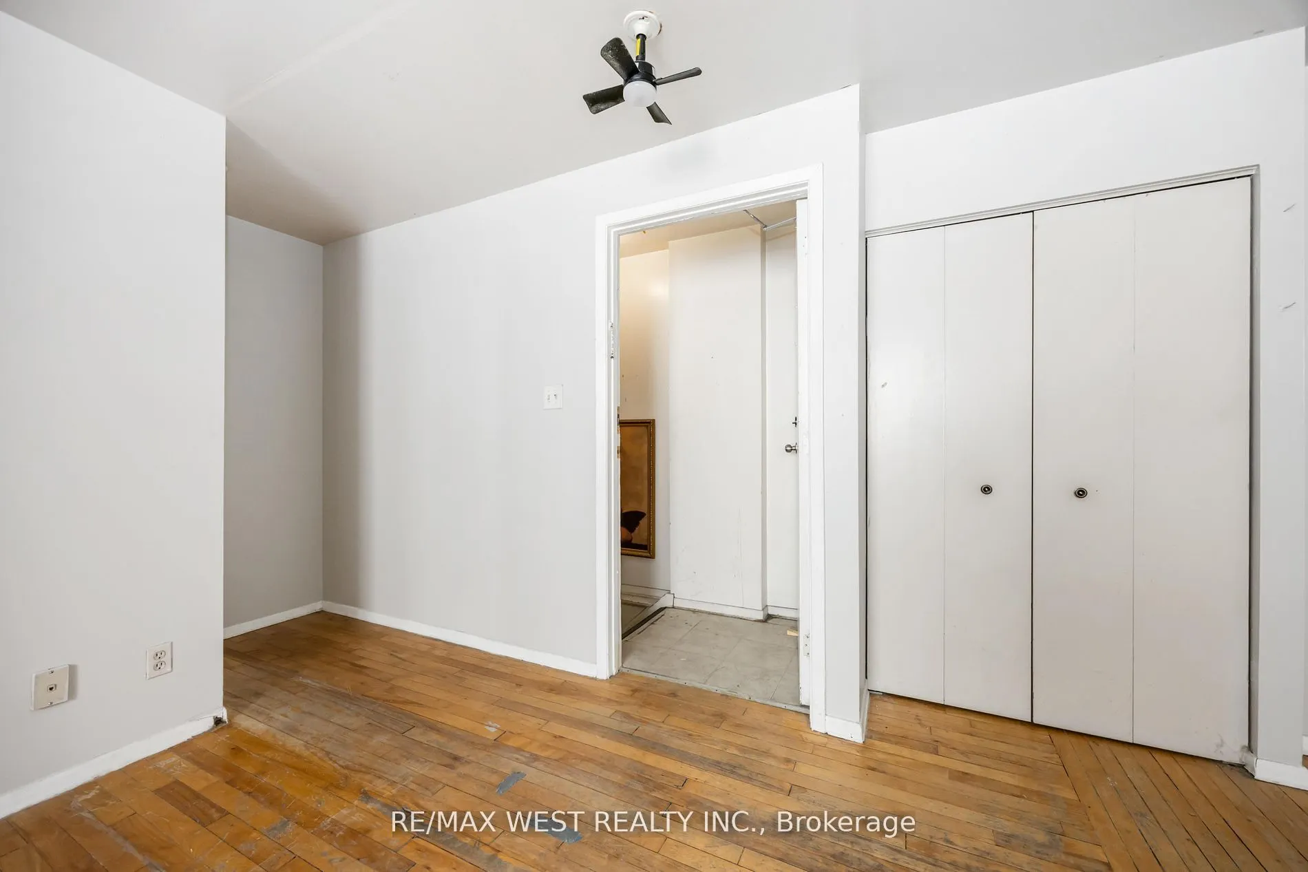 4990 Dundas Street W, #A