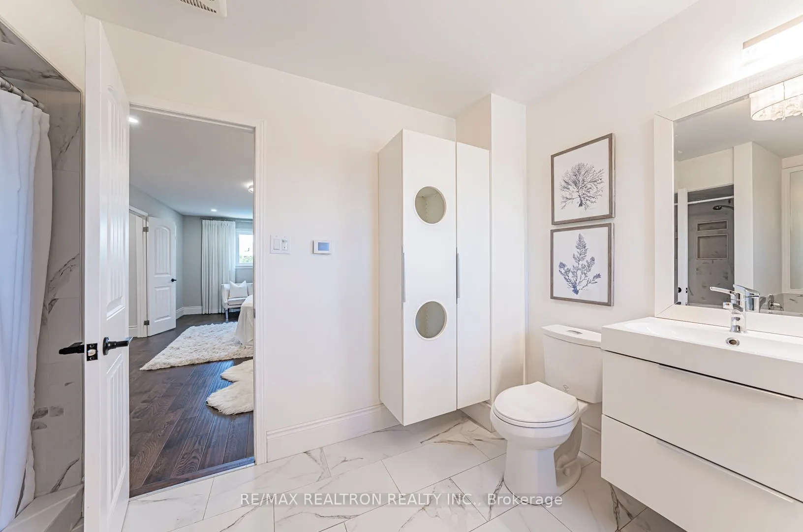 221 Old Orchard Circle