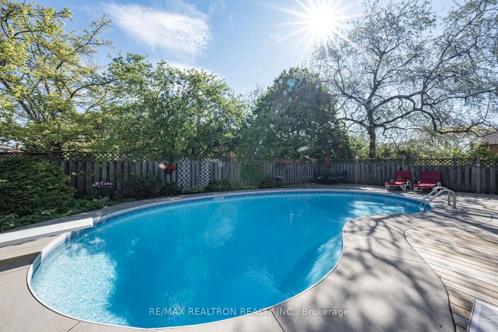 221 Old Orchard Circle