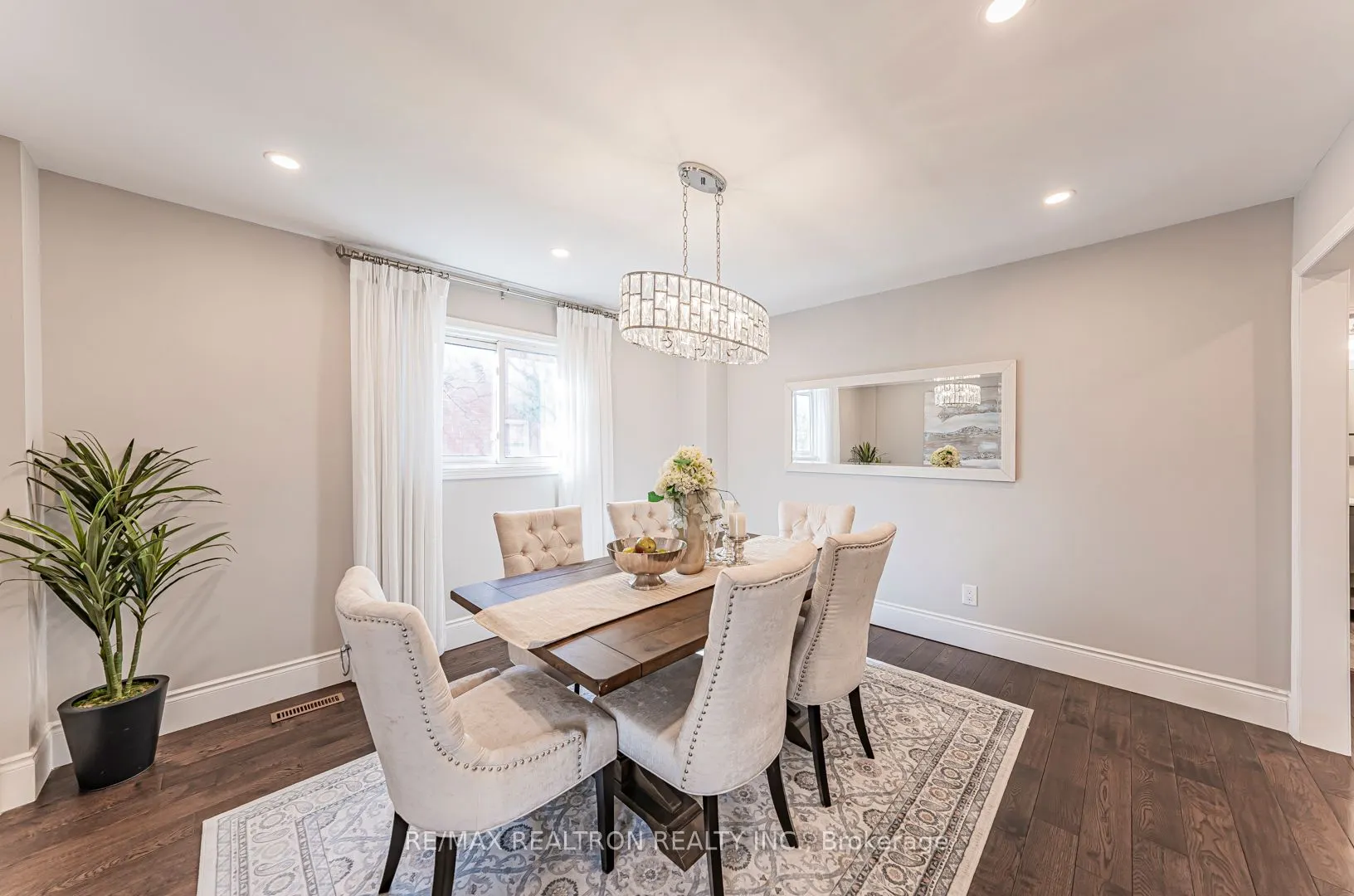 221 Old Orchard Circle