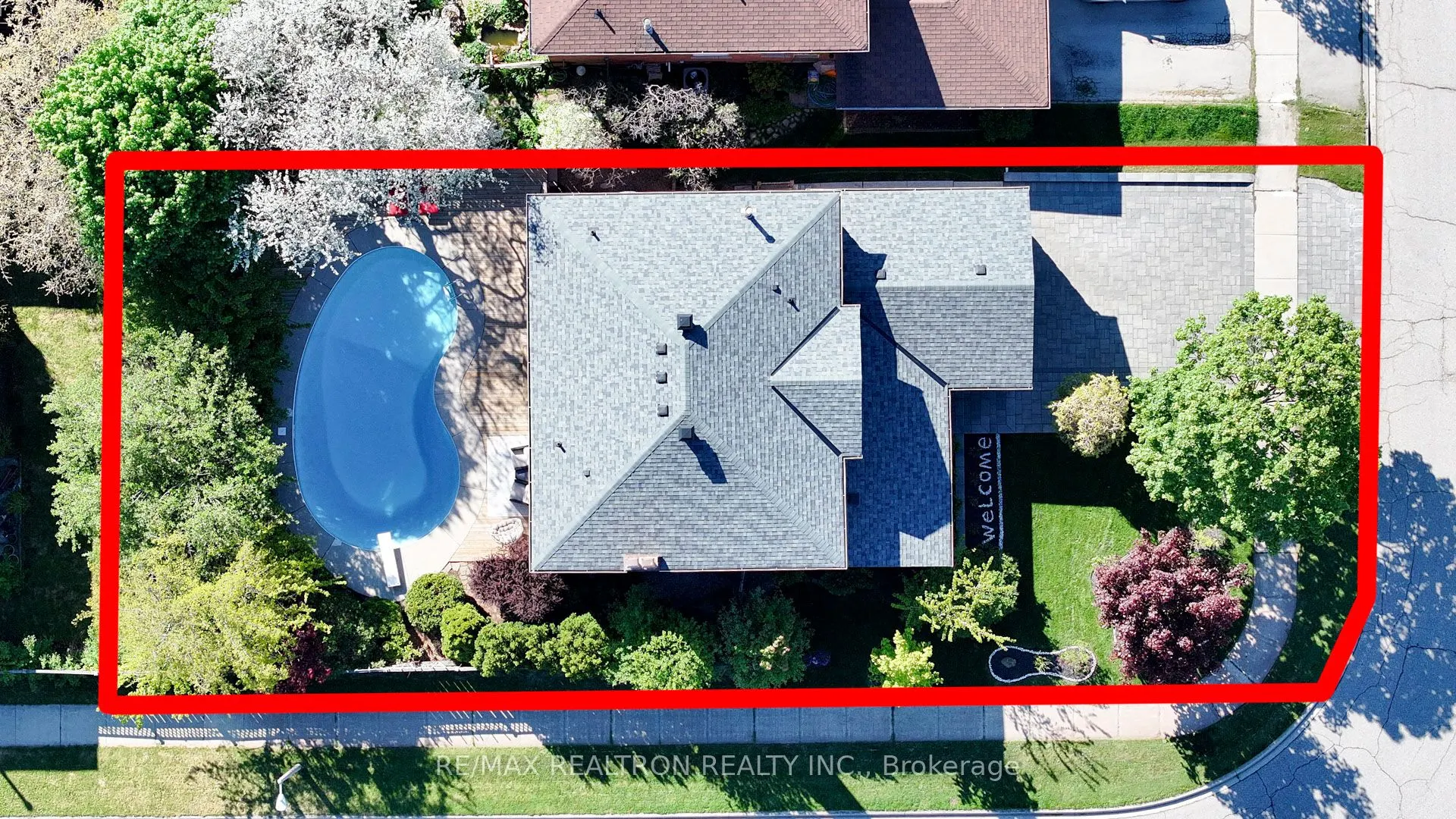 221 Old Orchard Circle