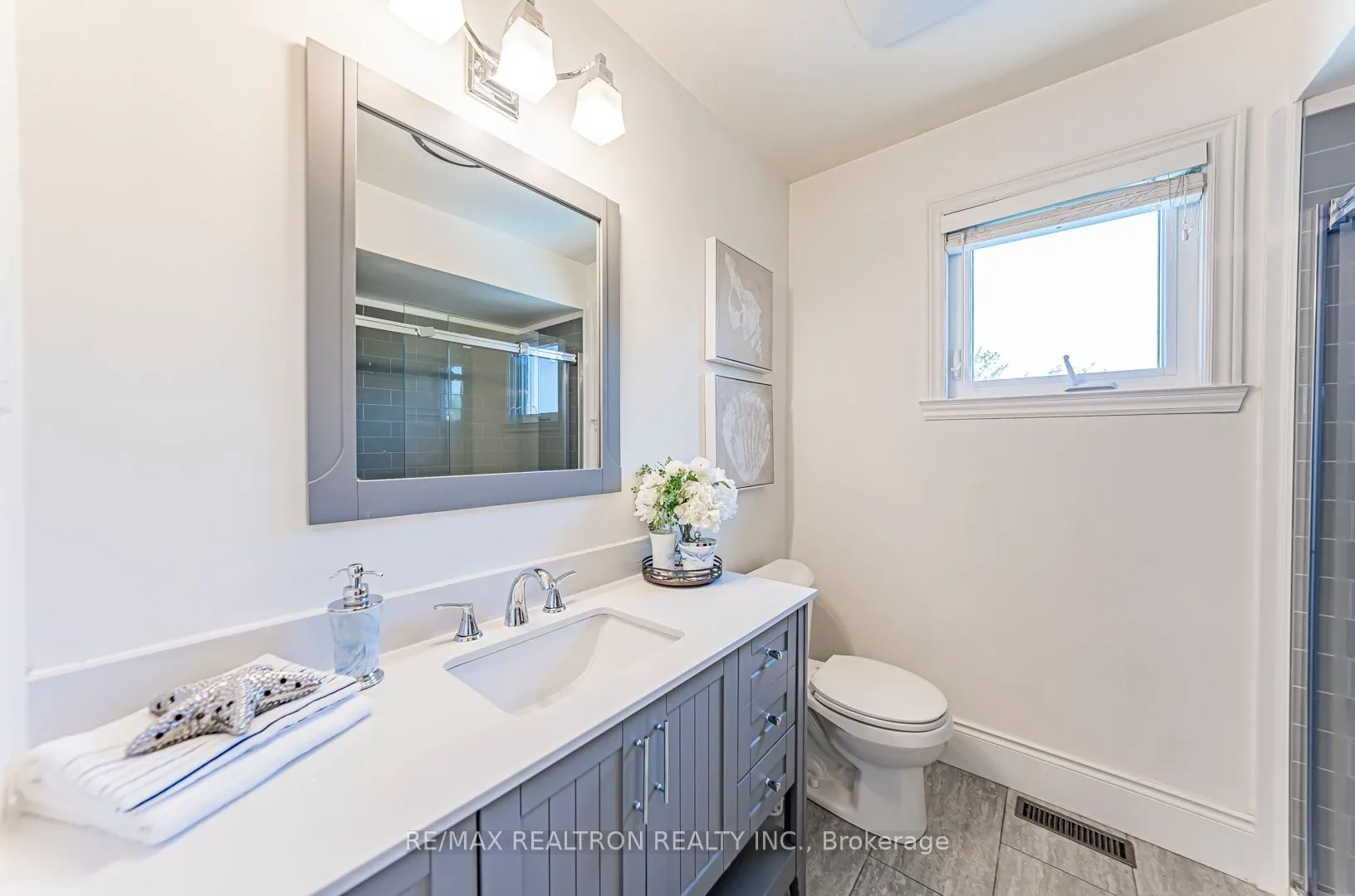 221 Old Orchard Circle