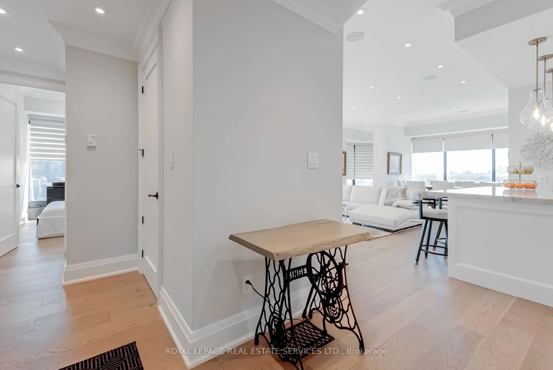 2045 Lake Shore Boulevard W, #2508