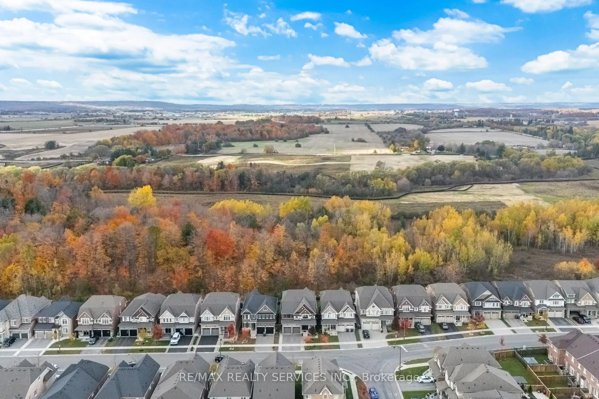 112 Newhouse Boulevard