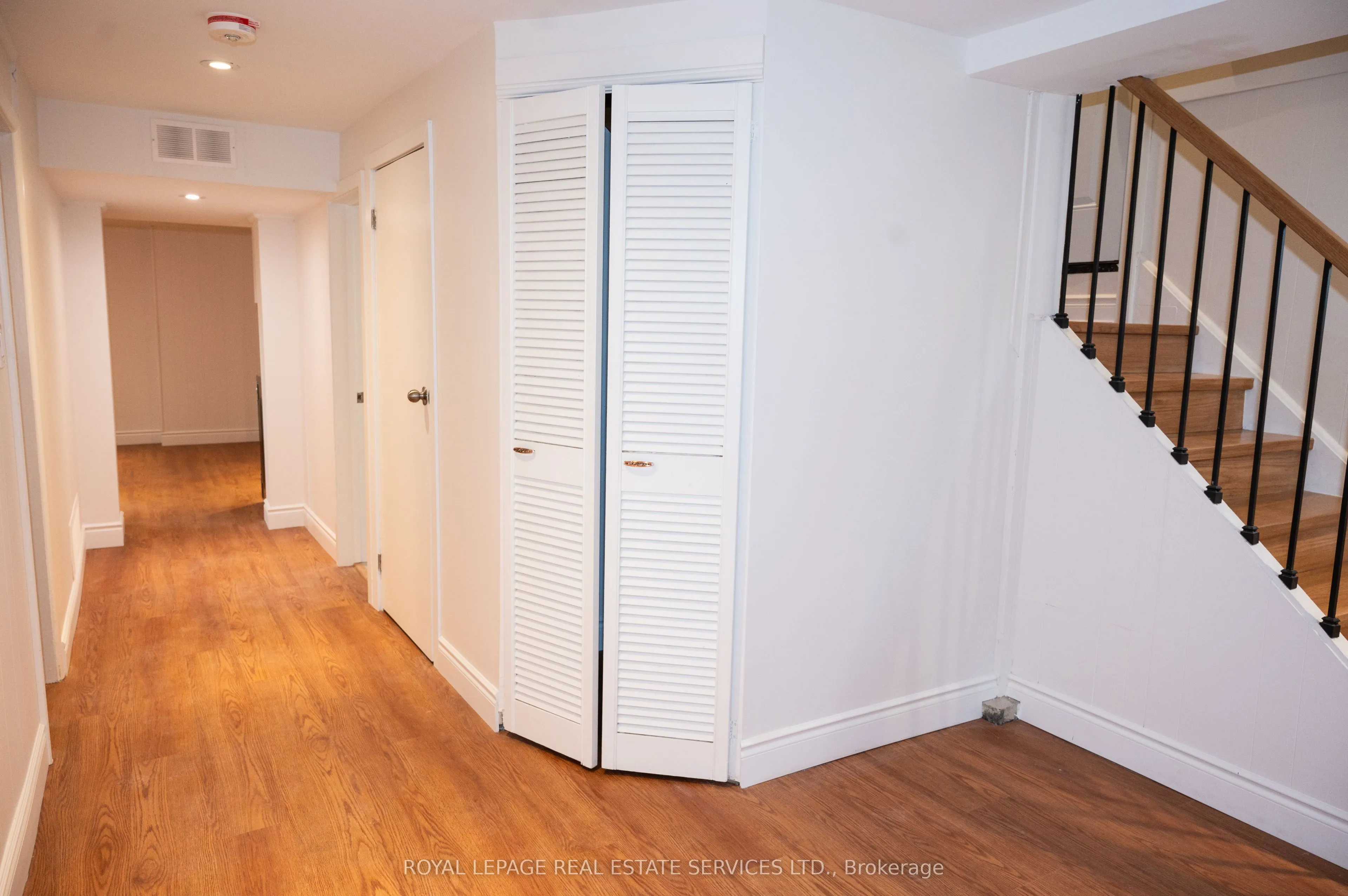 35 Silverhill Drive, #Lower