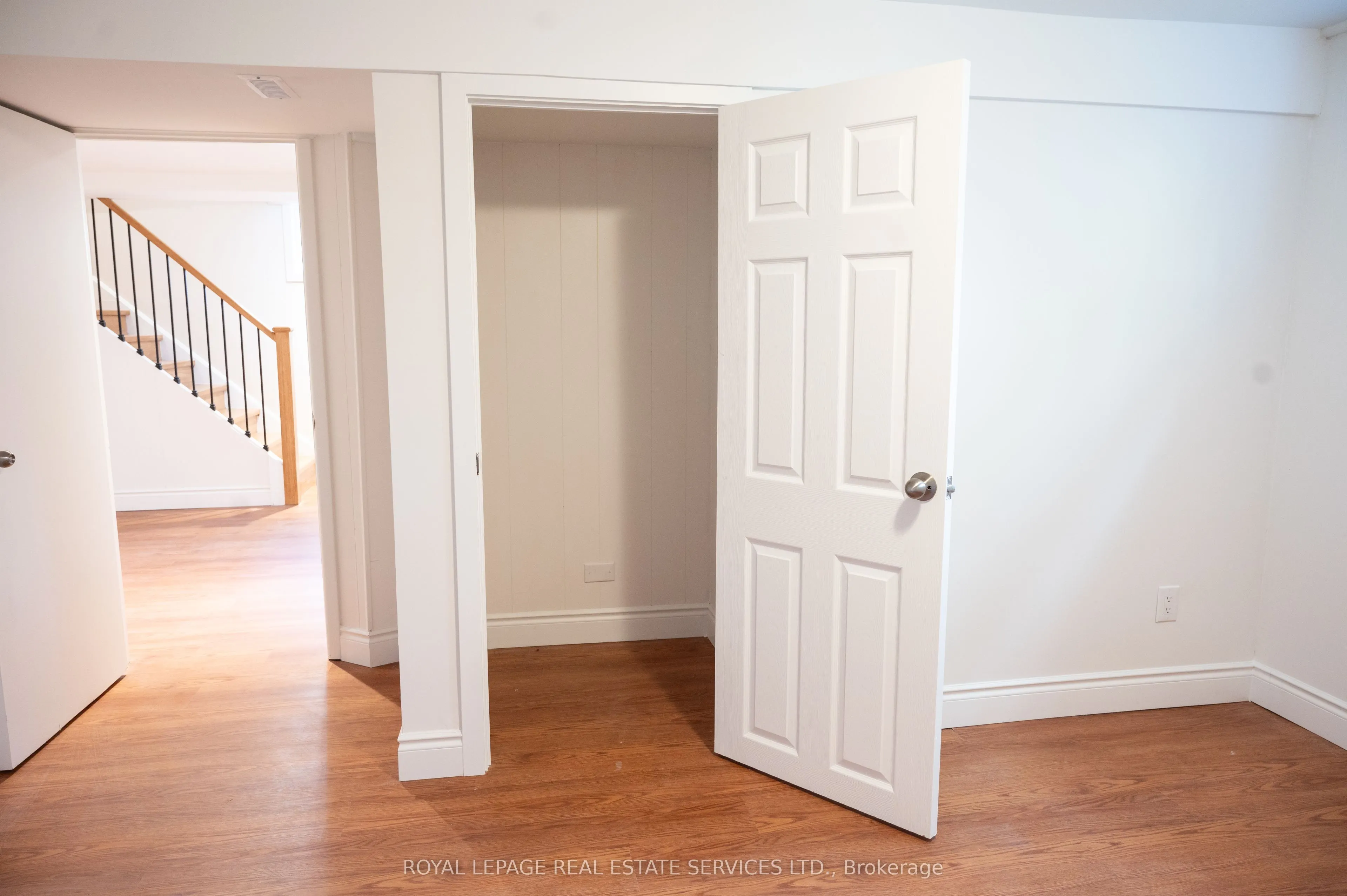 35 Silverhill Drive, #Lower