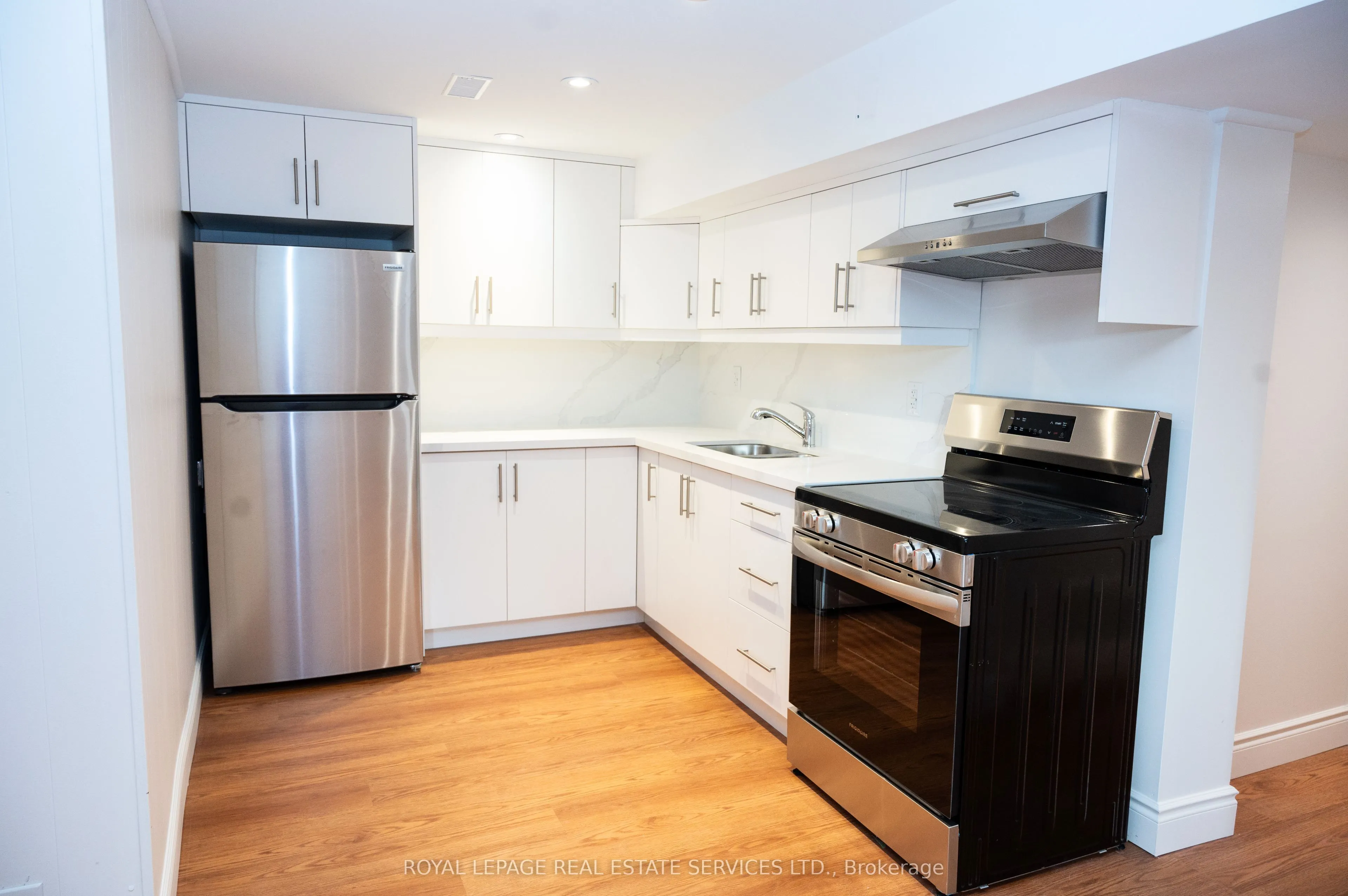 35 Silverhill Drive, #Lower