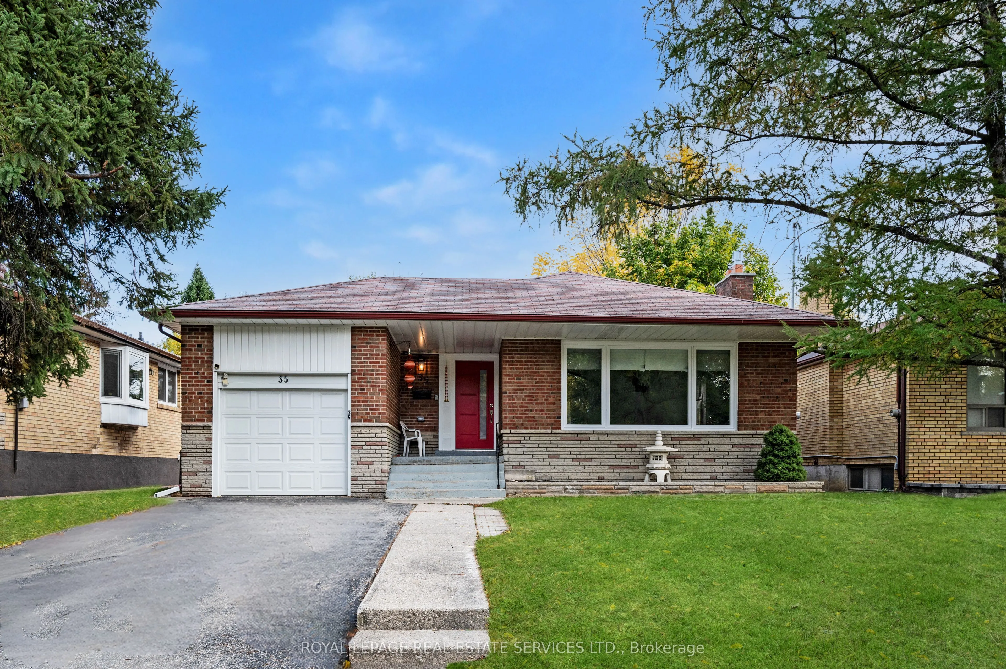 35 Silverhill Drive, #Lower