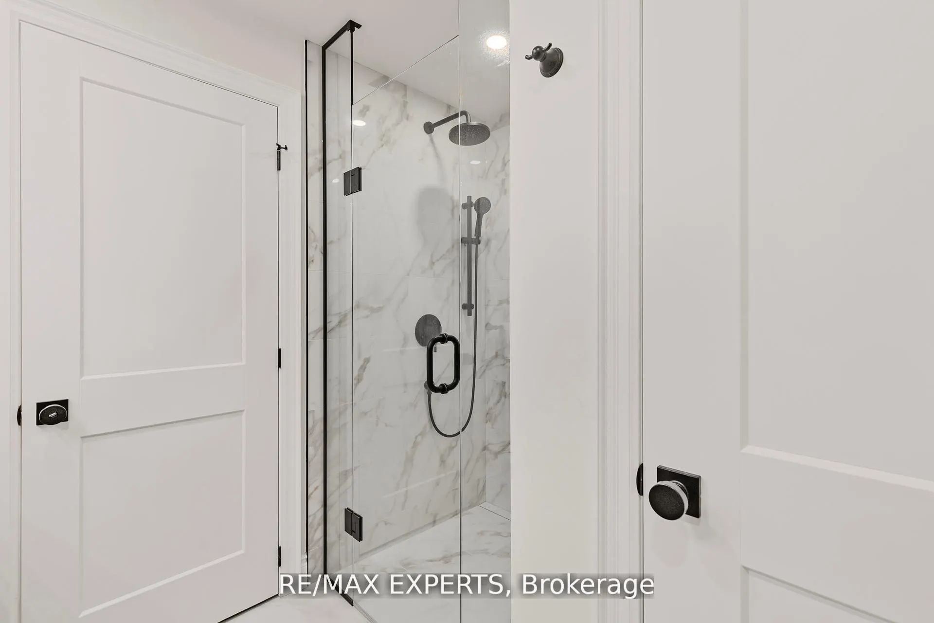 1295 Kovachik Boulevard