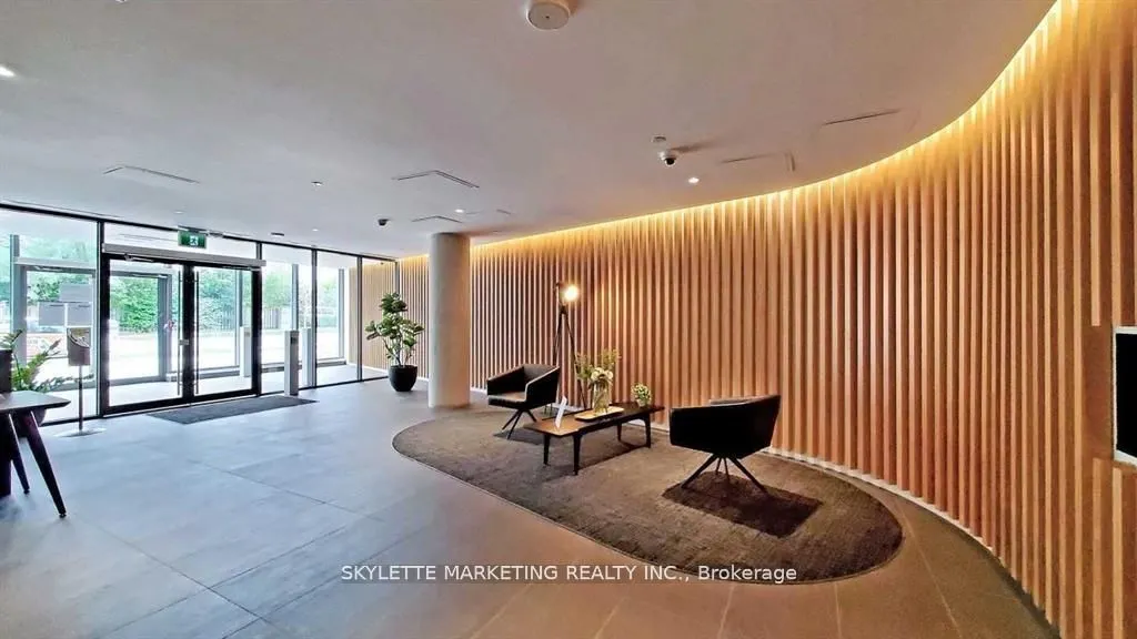 160 Flemington Road, #902