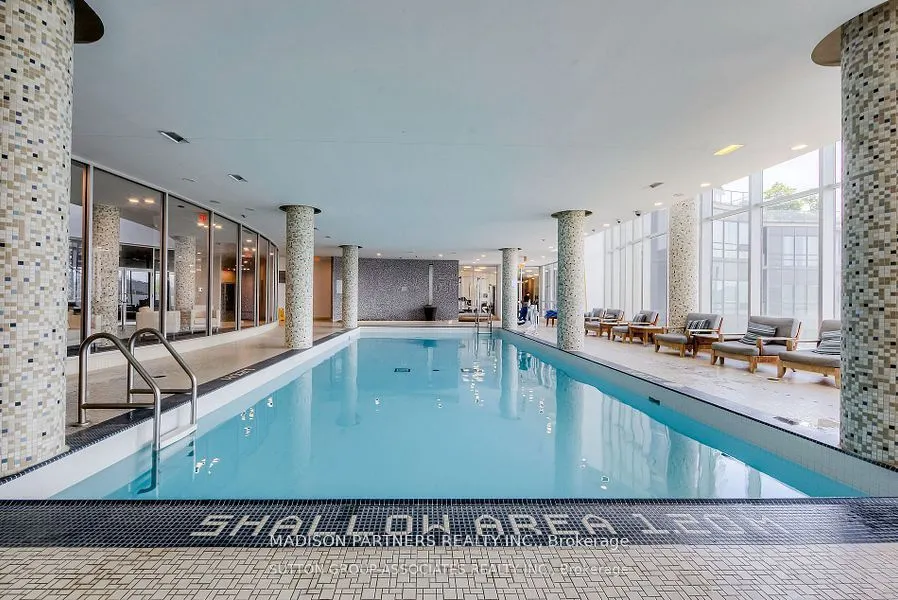 2240 Lakeshore Boulevard W, #1101