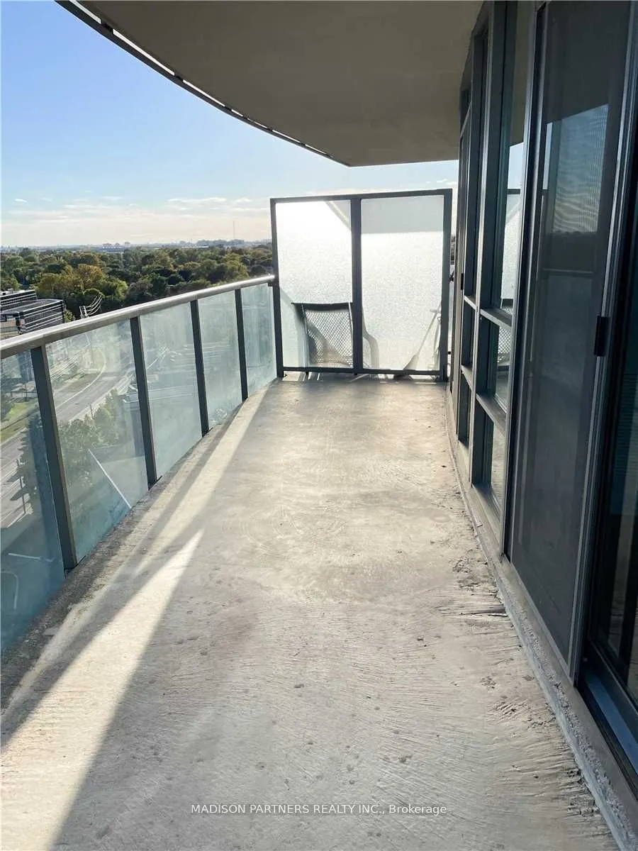 2240 Lakeshore Boulevard W, #1101