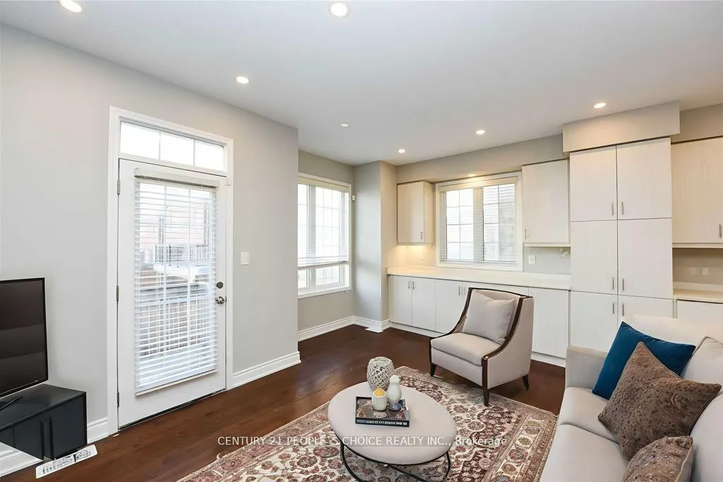 249 Hinton Terrace, #Main