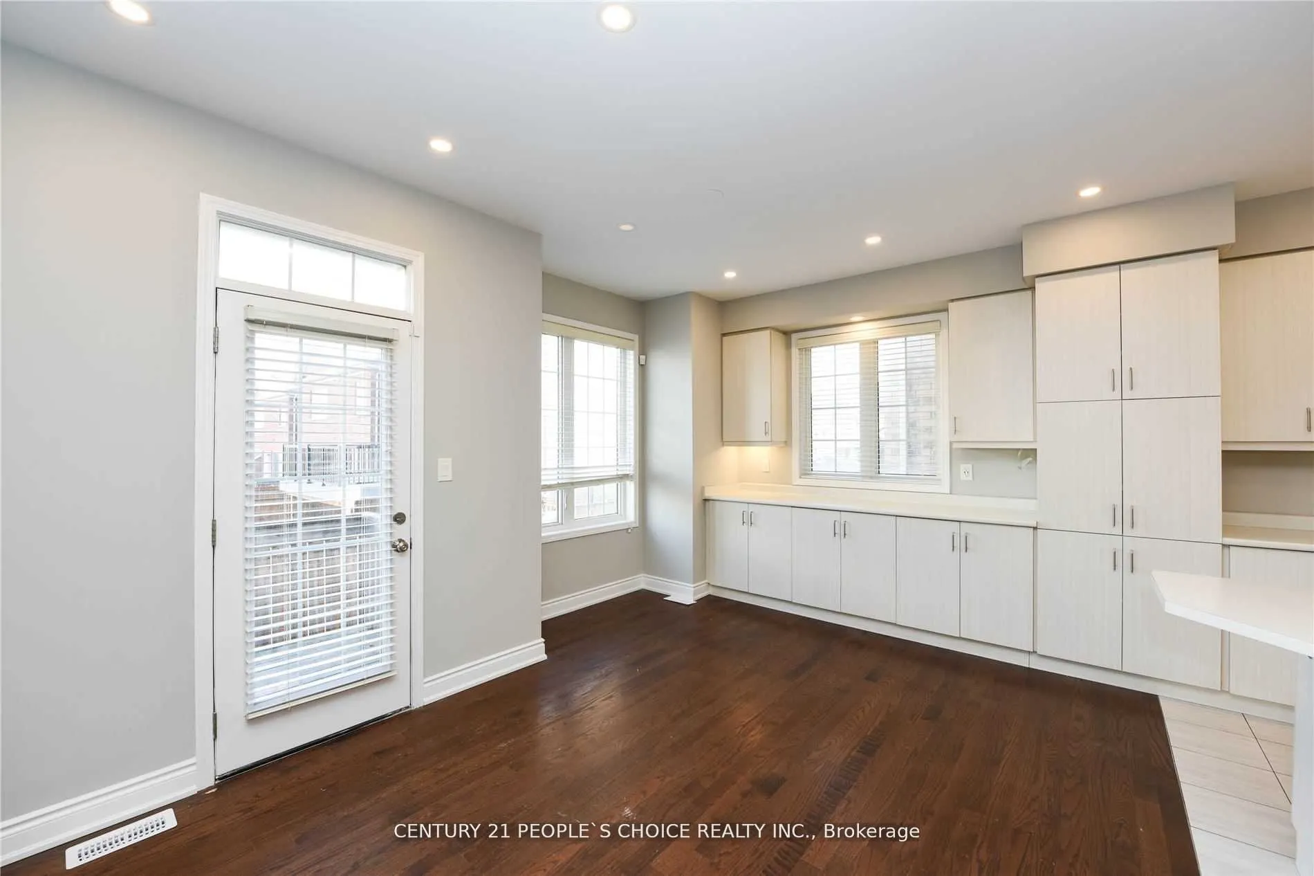 249 Hinton Terrace, #Main