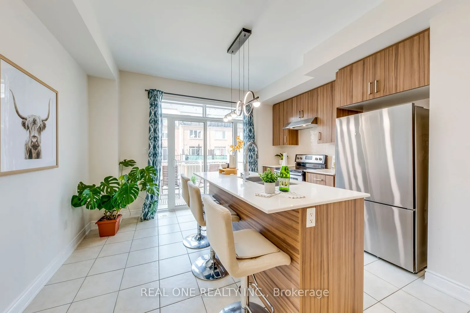 69 Edward Horton Crescent, #117