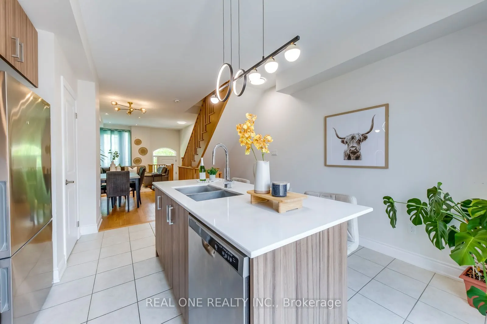 69 Edward Horton Crescent, #117