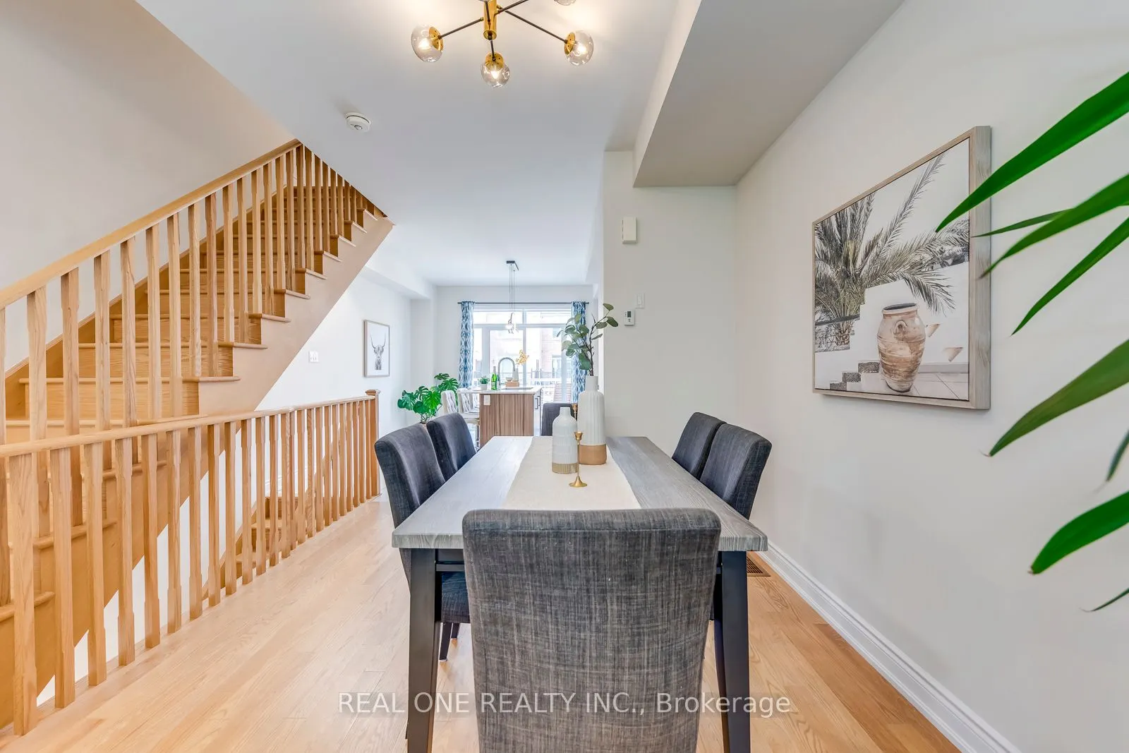 69 Edward Horton Crescent, #117