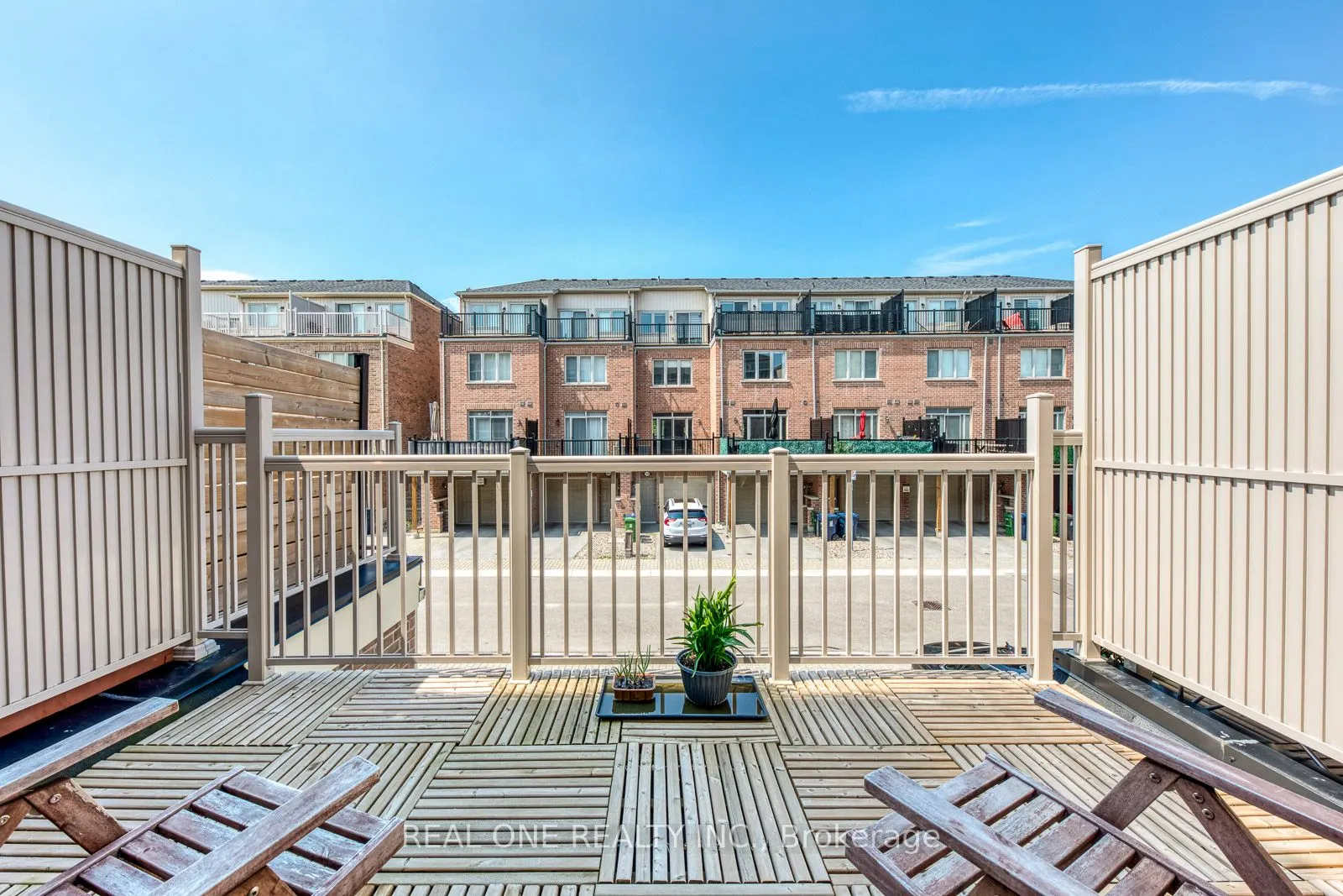 69 Edward Horton Crescent, #117