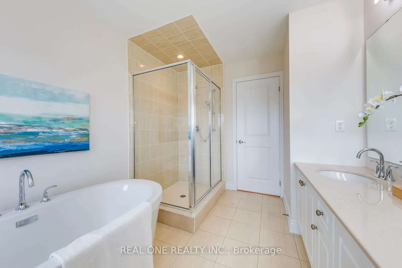 69 Edward Horton Crescent, #117