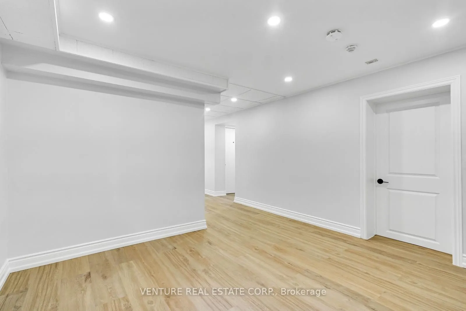 4617 Dundas Street W, #A