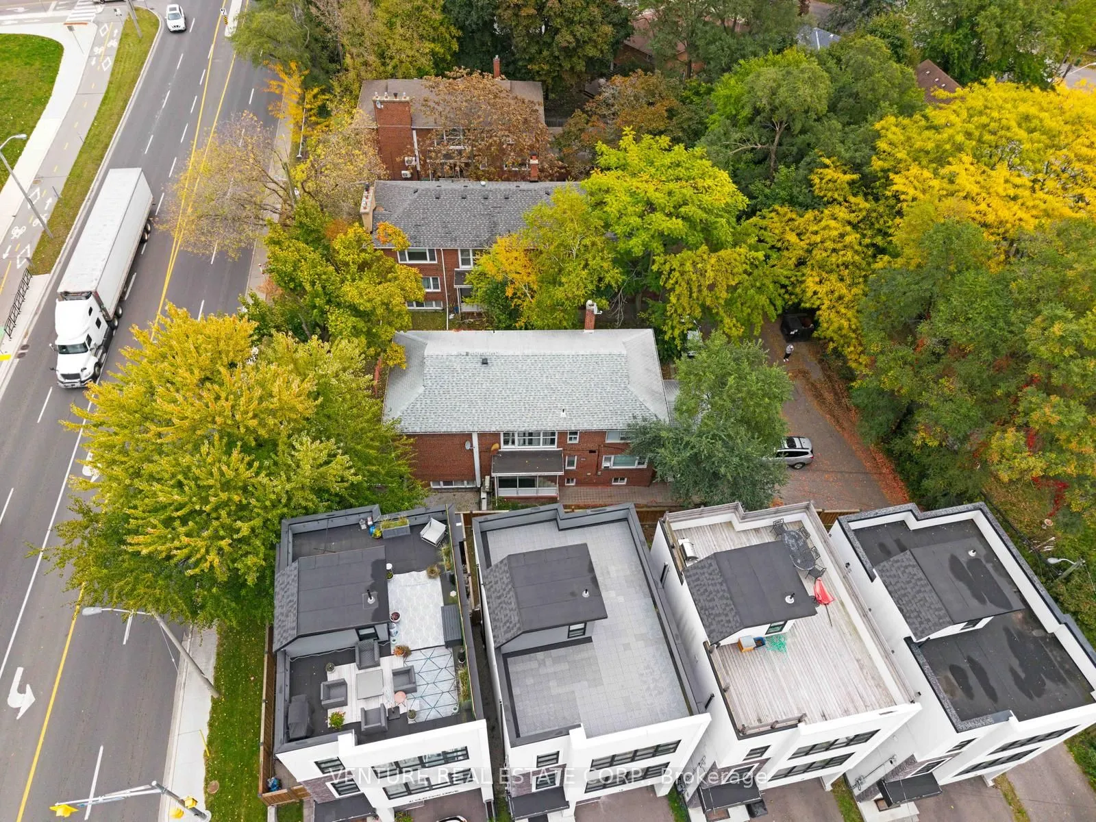 4617 Dundas Street W, #A