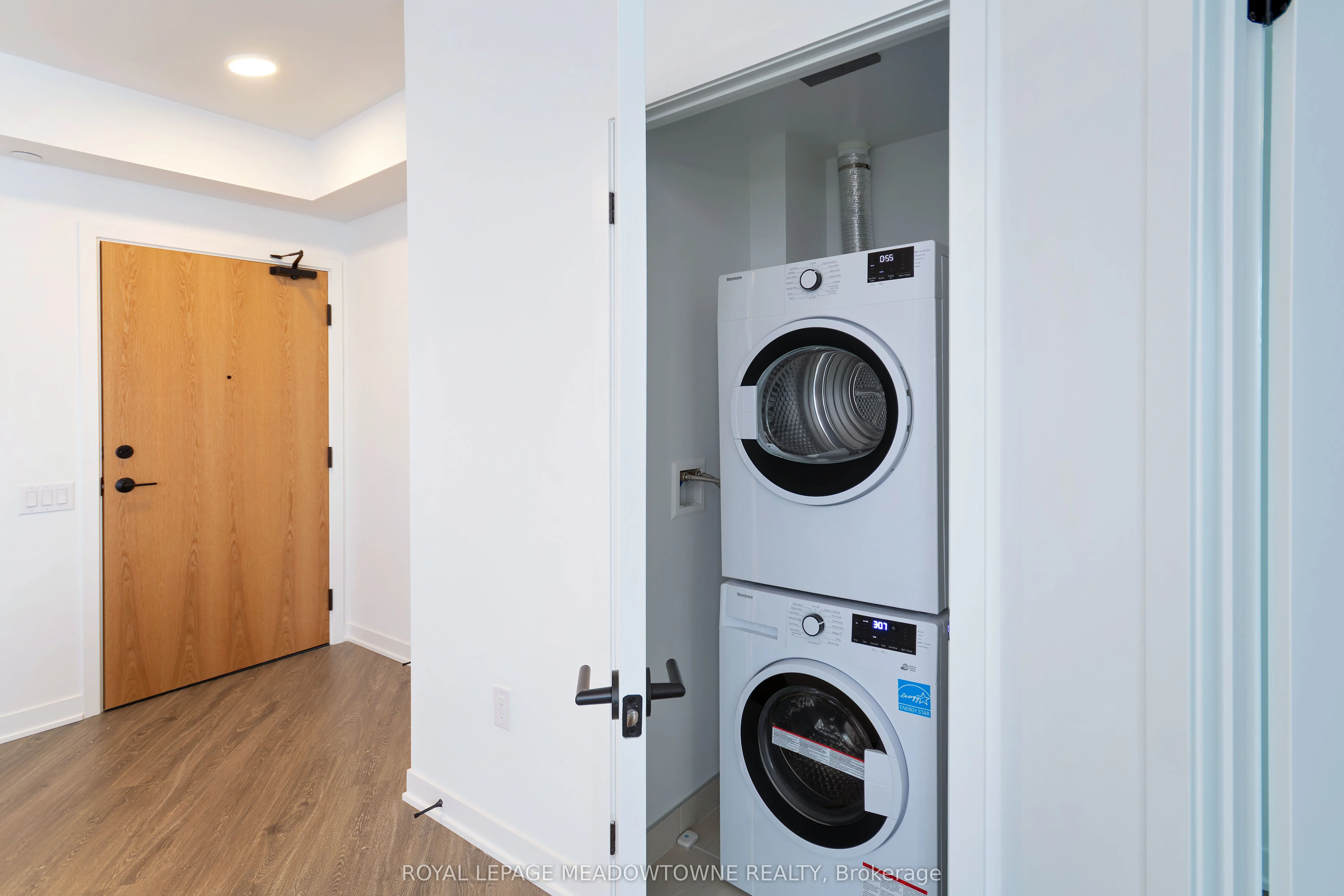 2495 Eglinton Avenue W, #2306