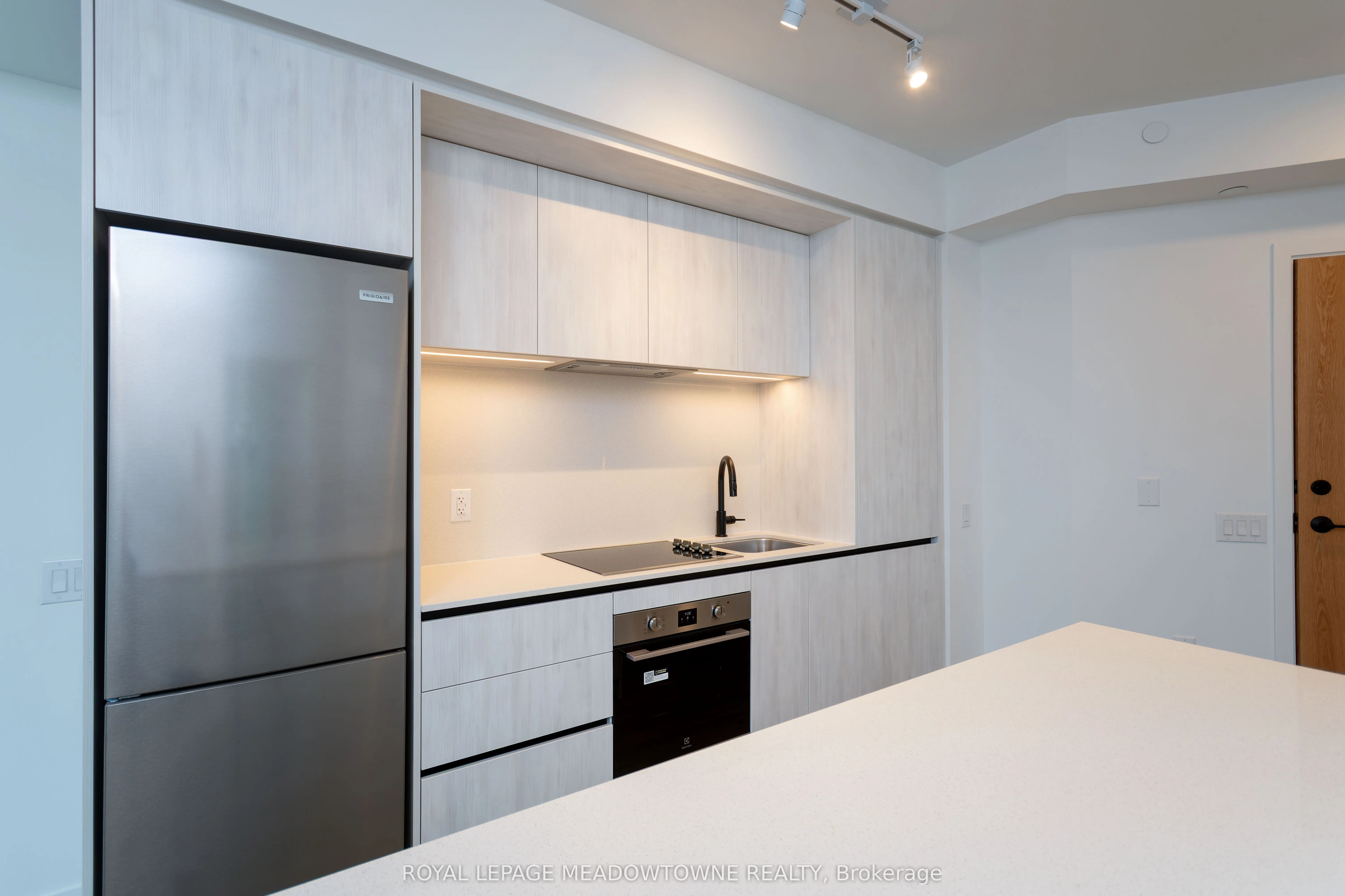 2495 Eglinton Avenue W, #2306