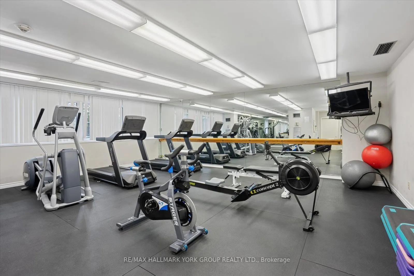 1300 Mississauga Valley Boulevard, #1006