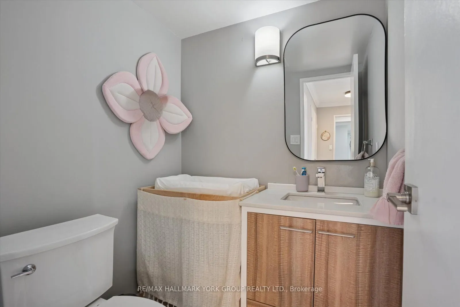 1300 Mississauga Valley Boulevard, #1006